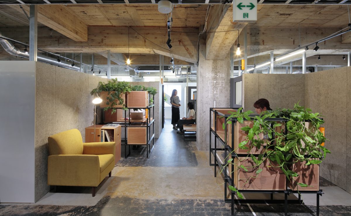 セミオープンブース