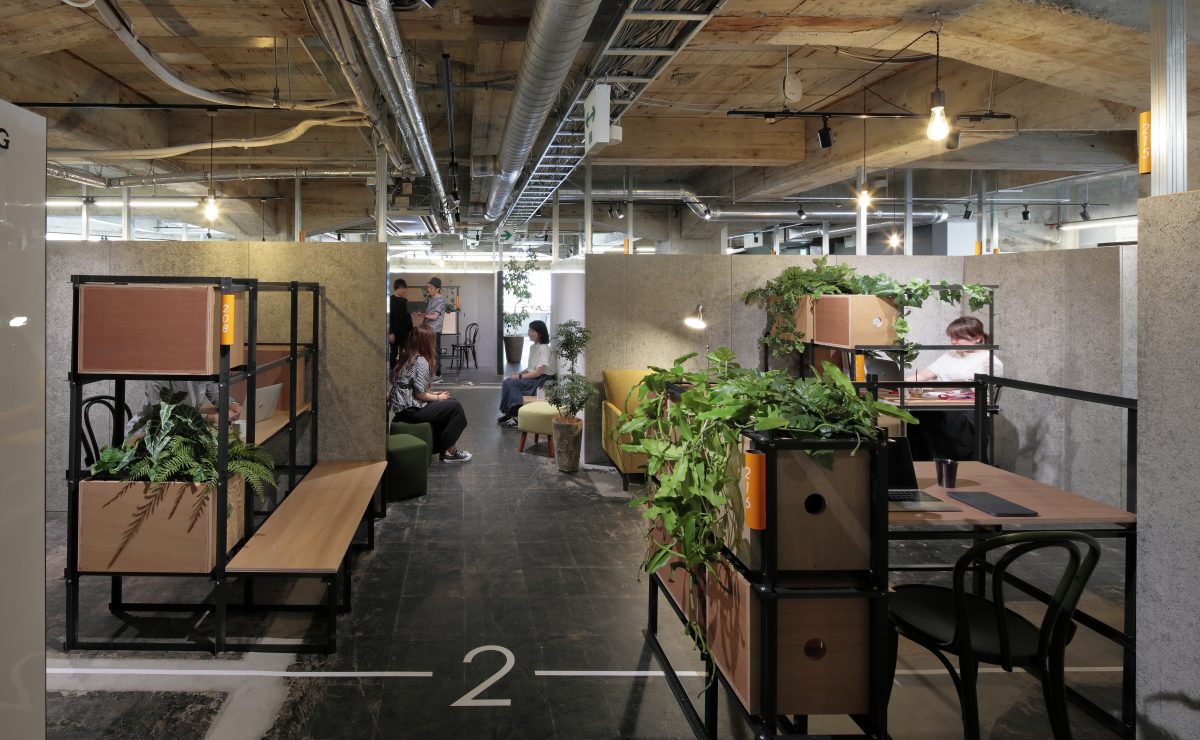 セミオープンブース