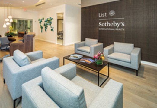 ハワイ・カカアコオフィス